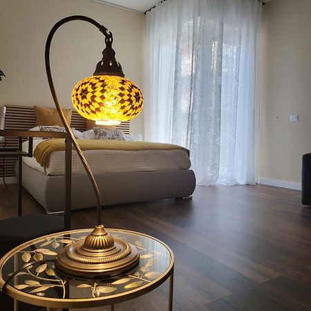 La Dimora Dell'Arte Bed & Breakfast Bari Eksteriør bilde